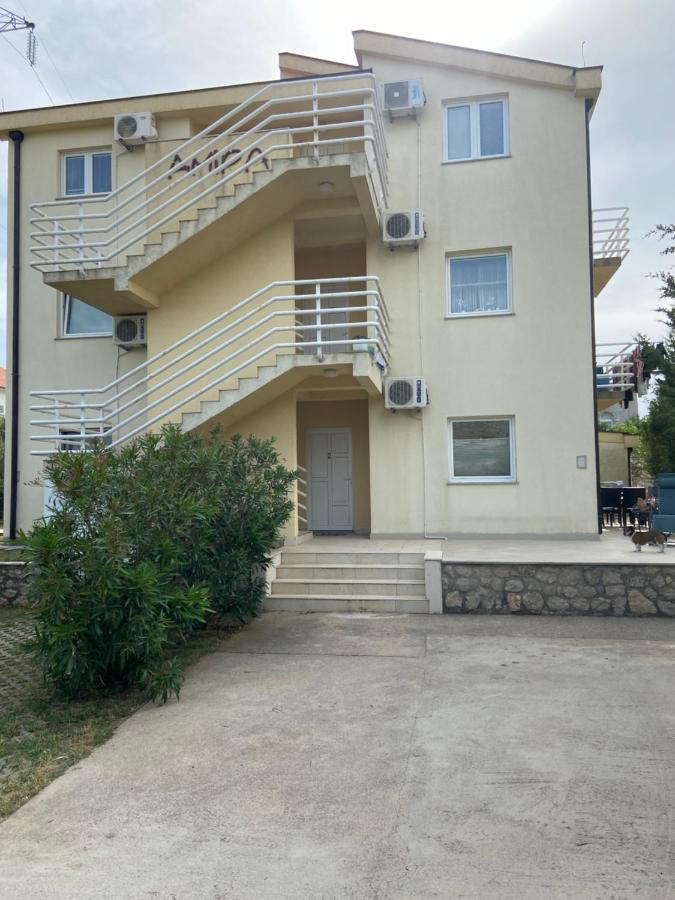 Ivanica Sveto Bagian luar foto