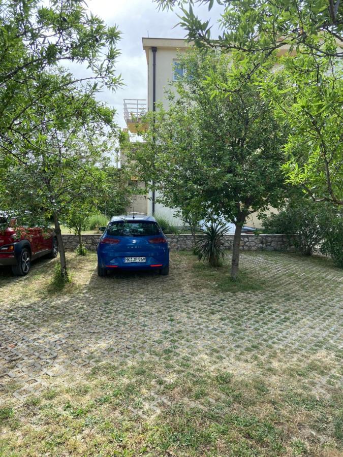 Ivanica Sveto Bagian luar foto